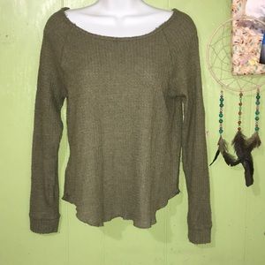 Long sleeve Derek Heart light weight shirt
